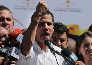 El Parlamento Europeo reconoce a Guaidó como presidente