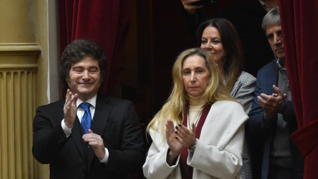 Javier Milei y Karina Milei, durante el informe de Manuel Adorni. Javier Milei y Karina Milei, durante el informe de Manuel Adorni.
