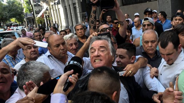 tension en el pj: barrionuevo se proclamo interventor y gioja resiste