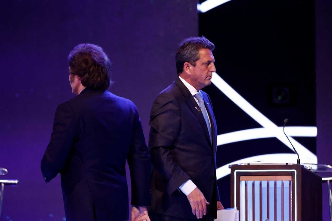 Sergio Massa y Javier Milei en el debate presidencial