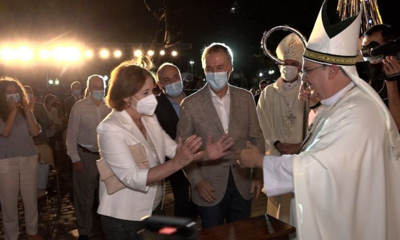 Juan Schiaretti, Alejandra Vigo y Obispo Rossi