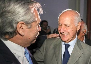 Albertismo ad hoc: Lavagna gana terreno sin embarrarse las sandalias