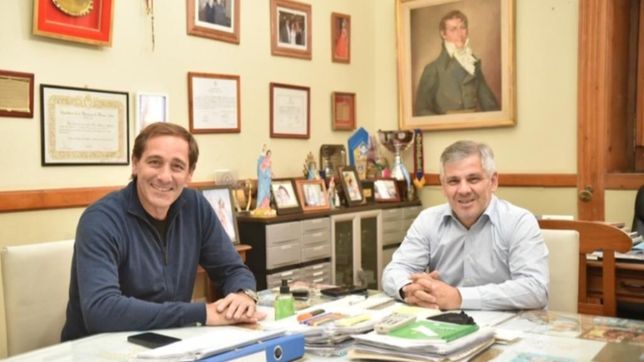 con la policia local de carnada, garro tiende un puente con britos