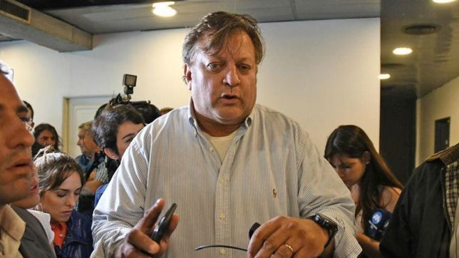 fuerte cruce entre el gobierno y los pilotos por los mensajes en los vuelos