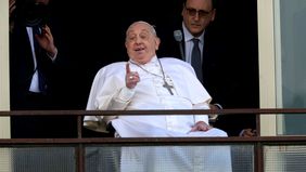 El papa Francisco de regreso en el Vaticano