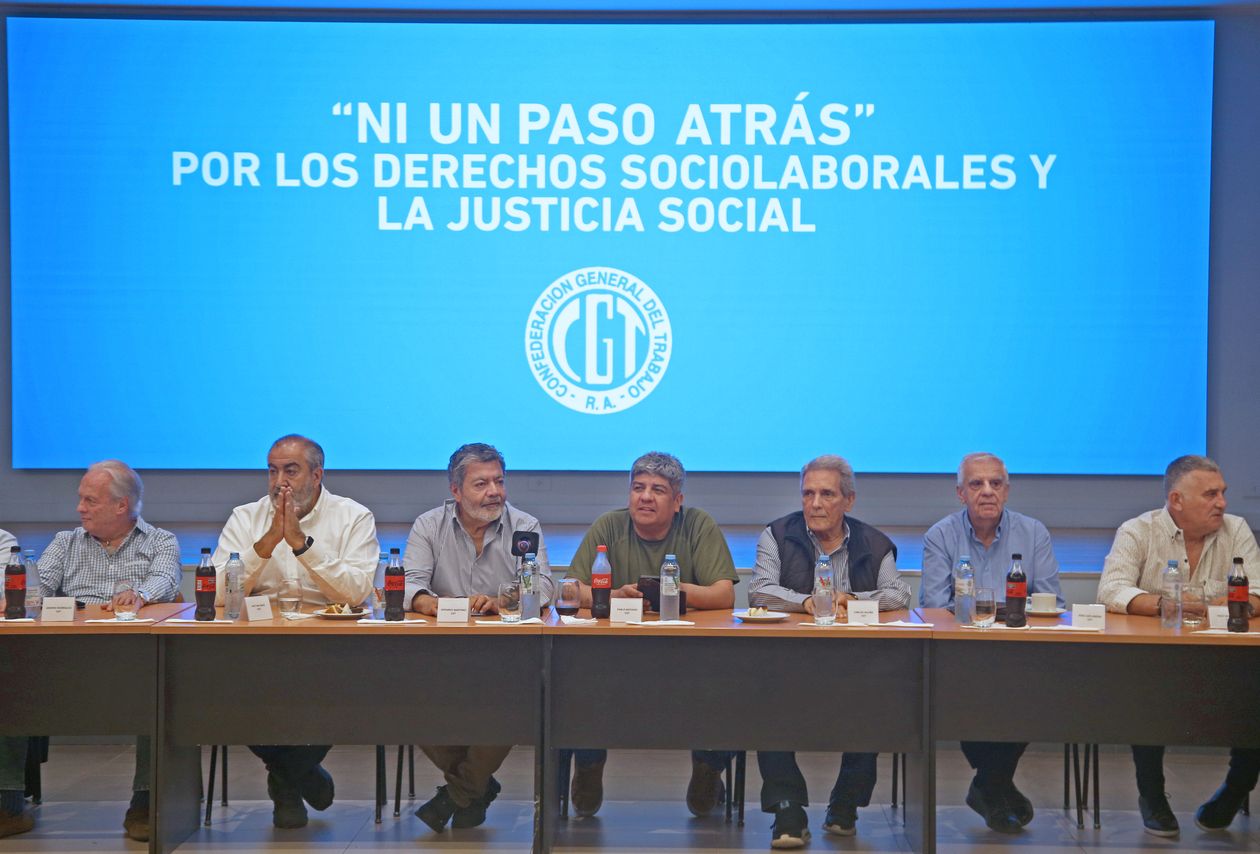 Reunión de la CGT tras el decretazo