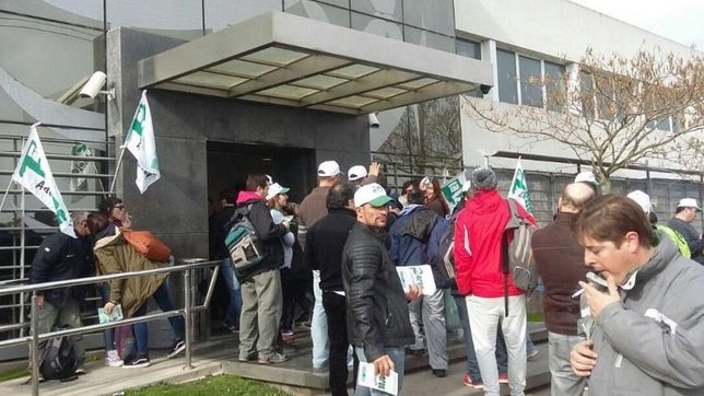 alerta en trabajadores de pepsico mar del plata ante recortes en la produccion