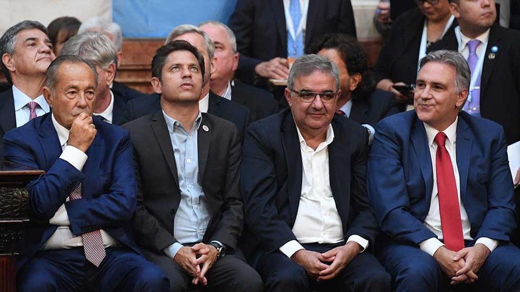 Los gobernadores Axel Kicillof (Buenos Aires), Raúl Jalil (Catamarca) y Martín Llaryora (Córdoba), junto al expresidente Adolfo Rodríguez Saá. 
