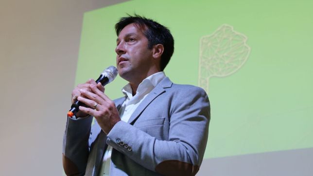 ?en municipios del conurbano, al intendente lo ven en fotos o por television?