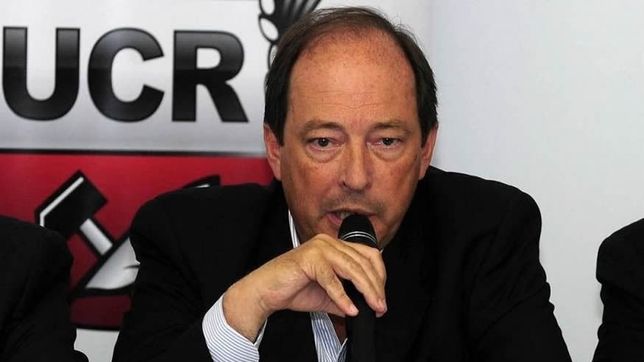sanz: ?scioli hace propuestas demagogicas porque cristina ya no le sirve para juntar votos?