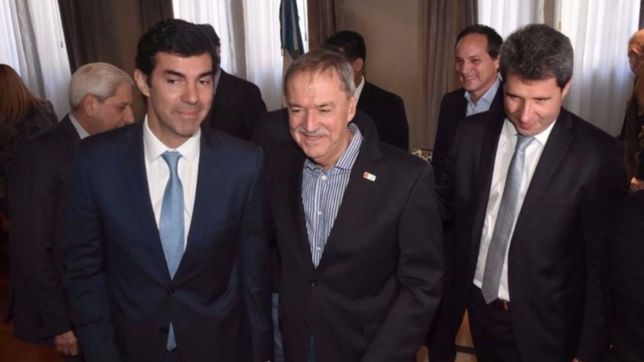 unac le cierra la puerta al pj federal y firma un compromiso por la unidad