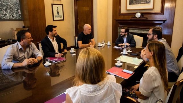 el kicillofismo y el rey de la energia se miden antes de abrir la puja tarifaria