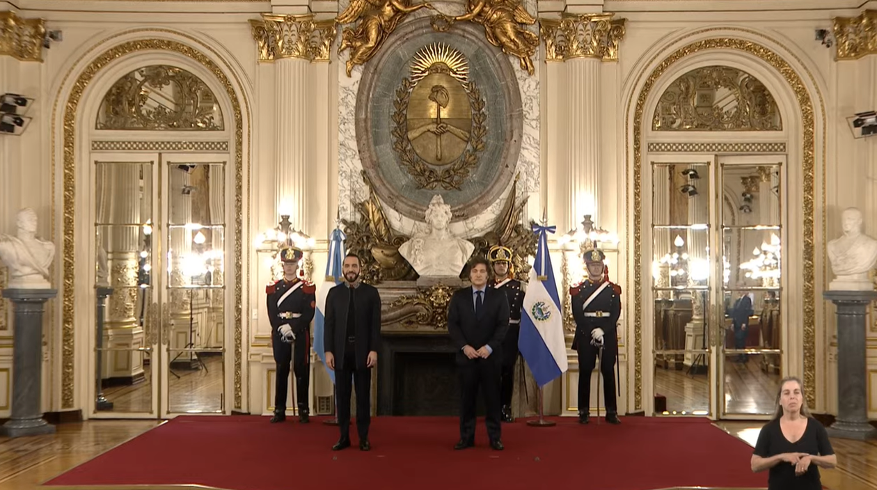 Milei recibió en Casa Rosada a Nayib Bukele, presidente de El Salvador.