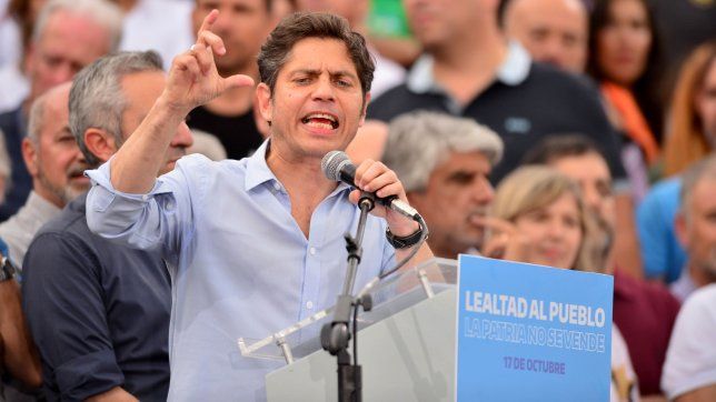 Axel Kicillof en Berisso, por el 17 de octubre.