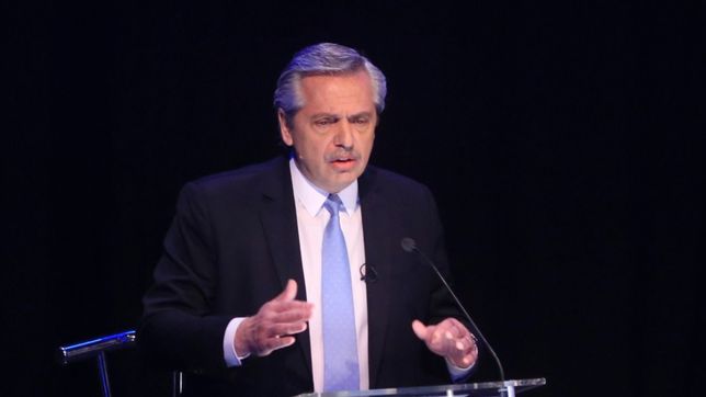 fernandez: ?macri es historia, espero que el lunes no haga un disparate