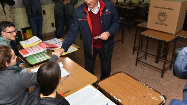 Bonfatti: “Los votos que perdimos están en los 280 mil que sacaron los pro vida”