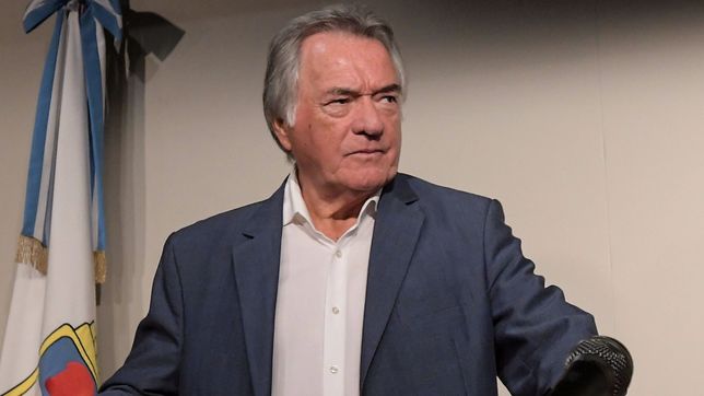 barrionuevo considero que hay doble comando entre fernandez y cfk