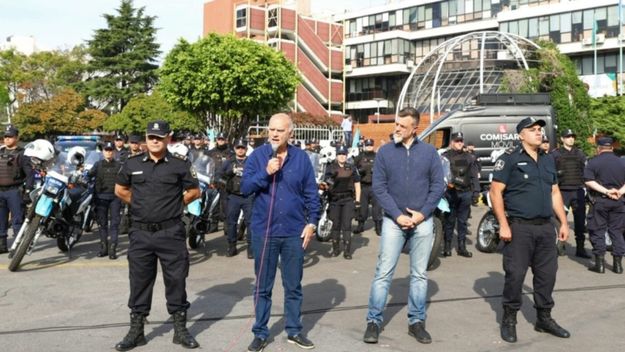 Grindetti y Kravetz lanzaron el plan de seguridad 2022 en Lanús
