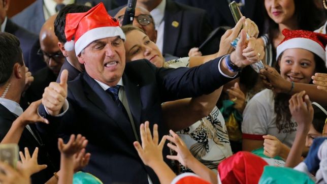 regalo involuntario de bolsonaro a fernandez: medio punto de crecimiento en 2020