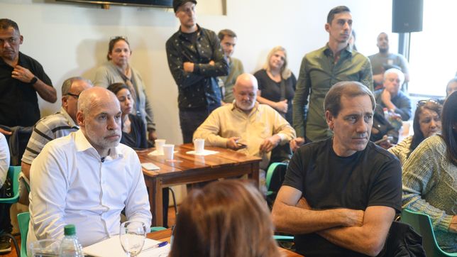 larreta, santilli y garro, de campana en la plata: ronda vecinal, fieles evangelicos y grieta