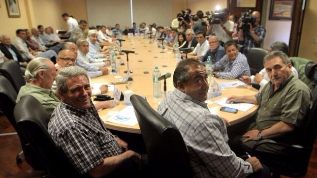 el gobierno reanuda el dialogo con la cgt en una semana clave