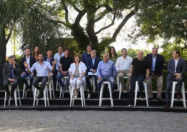 Con pases de facturas, recrudece la interna de JxC por el acuerdo con el FMI