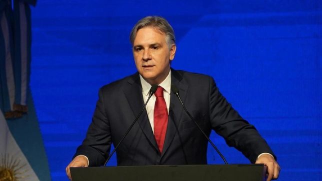 Martín Llaryora habló sobre la difusión del falso video creado con IA por Rodrigo de Loredo.