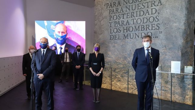 jaton levanta el perfil y les pega a perotti y a lifschitz