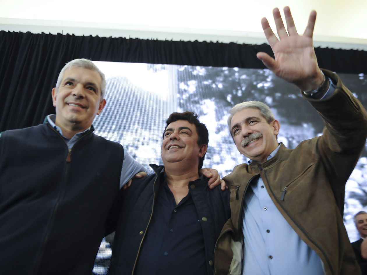 aníbal julián 2.jpg