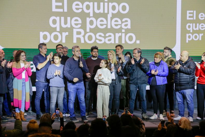 Pablo Javkin dio por ganada la candidatura para pelear la reelección.