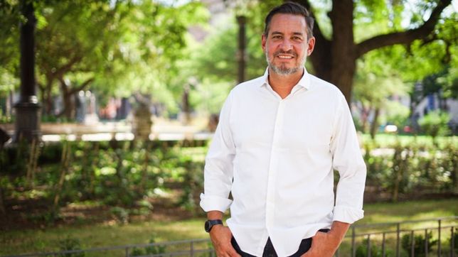 llaryora me puso a gestionar y yo gestiono