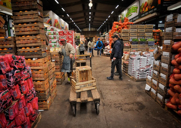 Productores del Mercado Central rechazan la idea de importar frutas y verduras