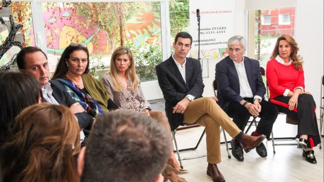 urtubey mueve su primera ficha y desembarca en la ciudad