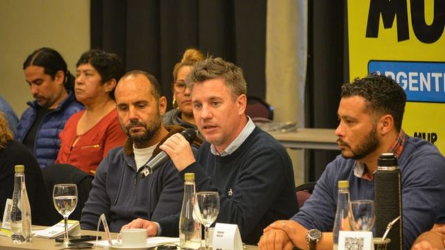 junto a grobocopatel, albertista le envia senales de paz al campo