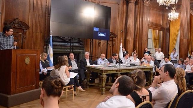 el pro ?confia? en ocana, massa y el fpv para aprobar la agencia de bienes el pro ?confia? en ocana, massa y el fpv para aprobar la agencia de bienes