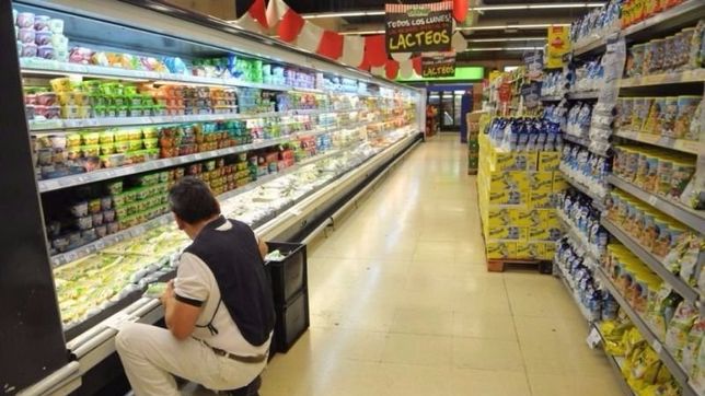 la actividad comercial bonaerense cayo por quinto mes consecutivo