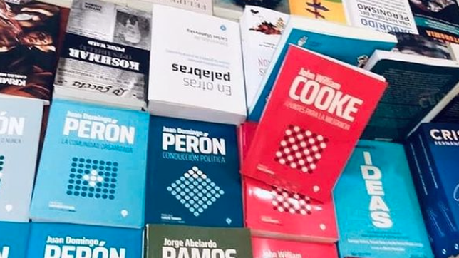 feria del libro peronista en el pj capital