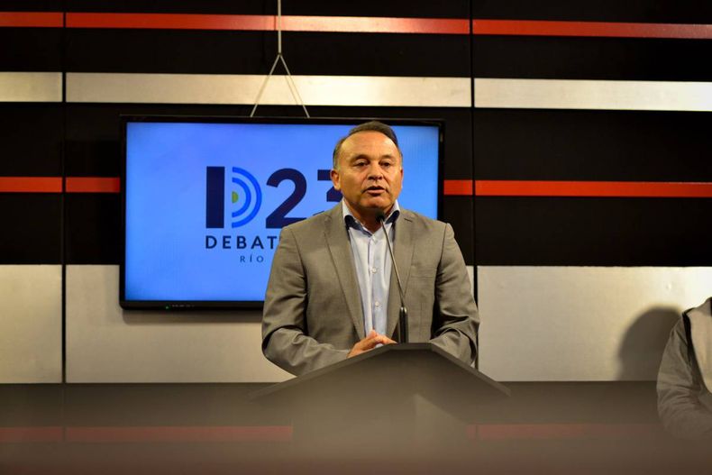Ariel Rivero abandona el respaldo a Javier Milei y construye para Dante Gebel en Río Negro y la Patagonia.