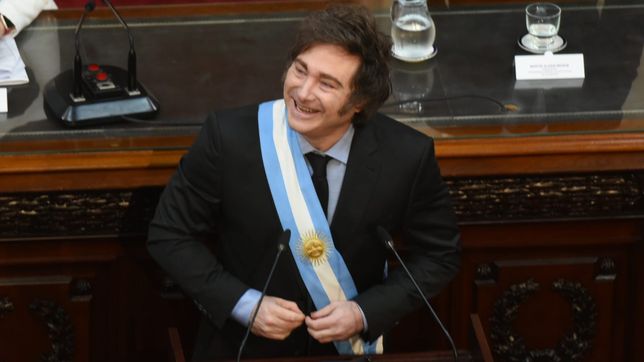 Javier Milei analiza pedir una sesión en Diputados para blindar el DNU