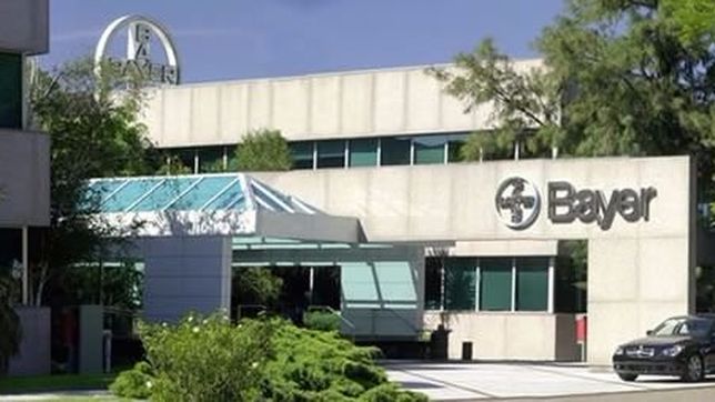 tras una denuncia de la oit, bayer debio reincorporar despedidos