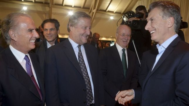 el circulo rojo que no llora: elogios a macri en el mitin con reyes noruegos