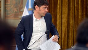 Kicillof, a la oposición: “Por favor, desatorníllense del Grupo Banco Provincia”