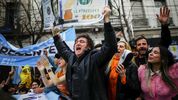 el segundo tiempo de macri: ¿que queda del plan economico nonato de milei?
