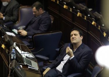 La UCR promueve una mesa legislativa antigrieta en Juntos