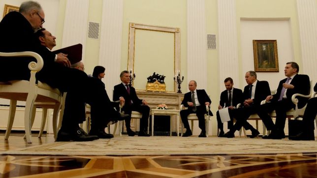 macri rompio el hielo con putin y prometio volver para el mundial