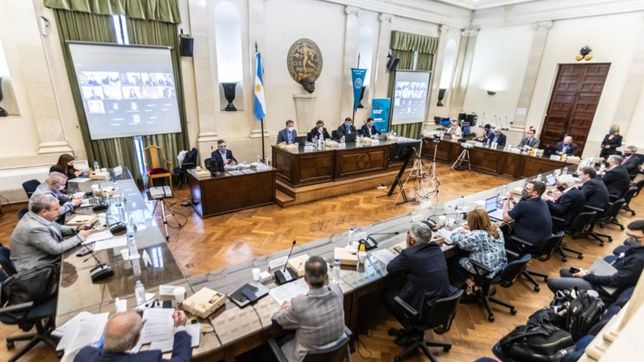 Letra P | Reunión Plenaria del CIN - Reunión de rectores del CIN en Santa Fe Rectores en reunión del CIN