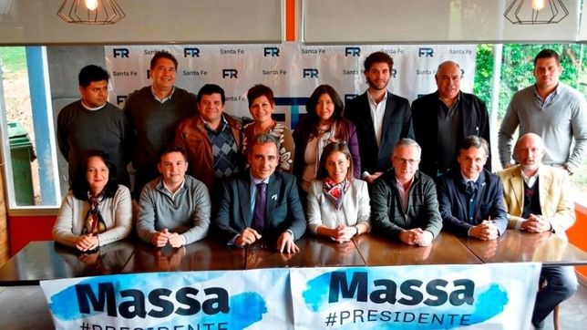 massa tiene su mesa en santa fe y lo quiere a perotti de gobernador