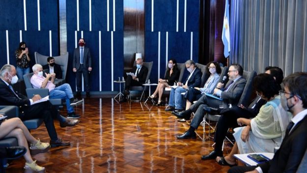 El Gobierno no contagia: los ceos anticipan caída del empleo y la inversión