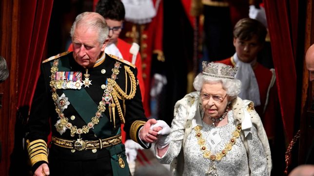 pesar del gobierno por la reina que reivindico la ocupacion de malvinas