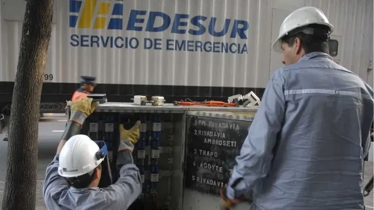 Edenor mejoró la calidad del servicio, pero Edesur se sacó reprobado